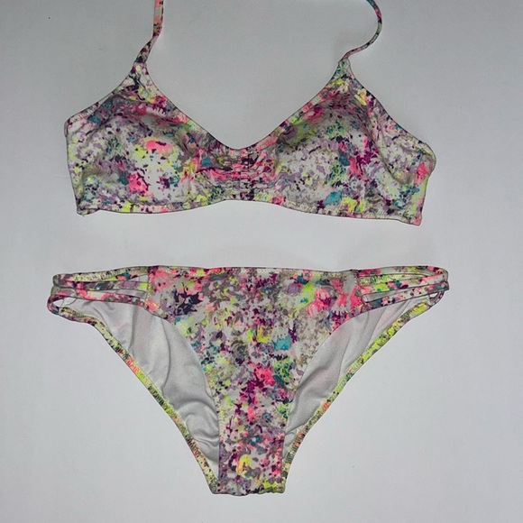 Victoria’s Secret two piece swimsuit - Picture 1 of 6
